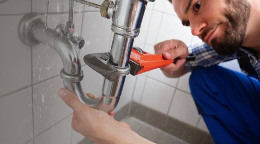 Professional same day plumber services in Patoka, IL